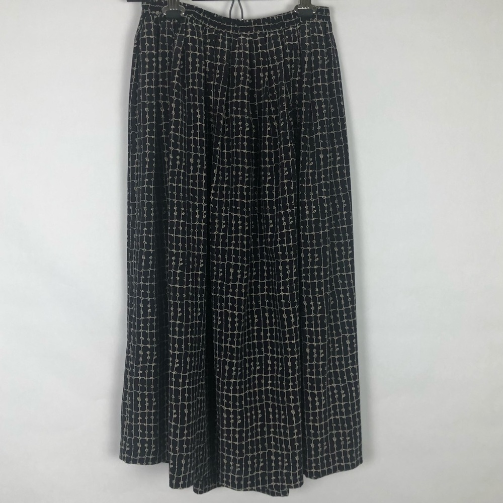 Leslie Fay navy midi skirt - Picture 5 of 5